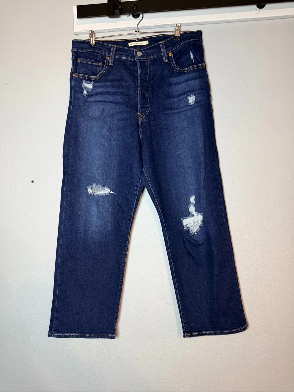 Levi's Women's Ribcage Straight Ankle Jeans 32 Dark Wash Distressed High Rise
